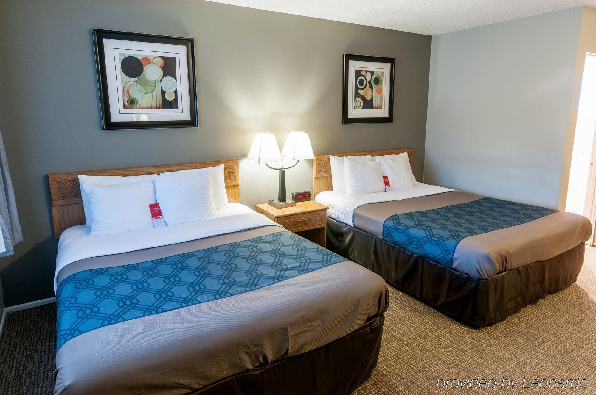 Econo Lodge Inn & Suites Уайрика Экстерьер фото
