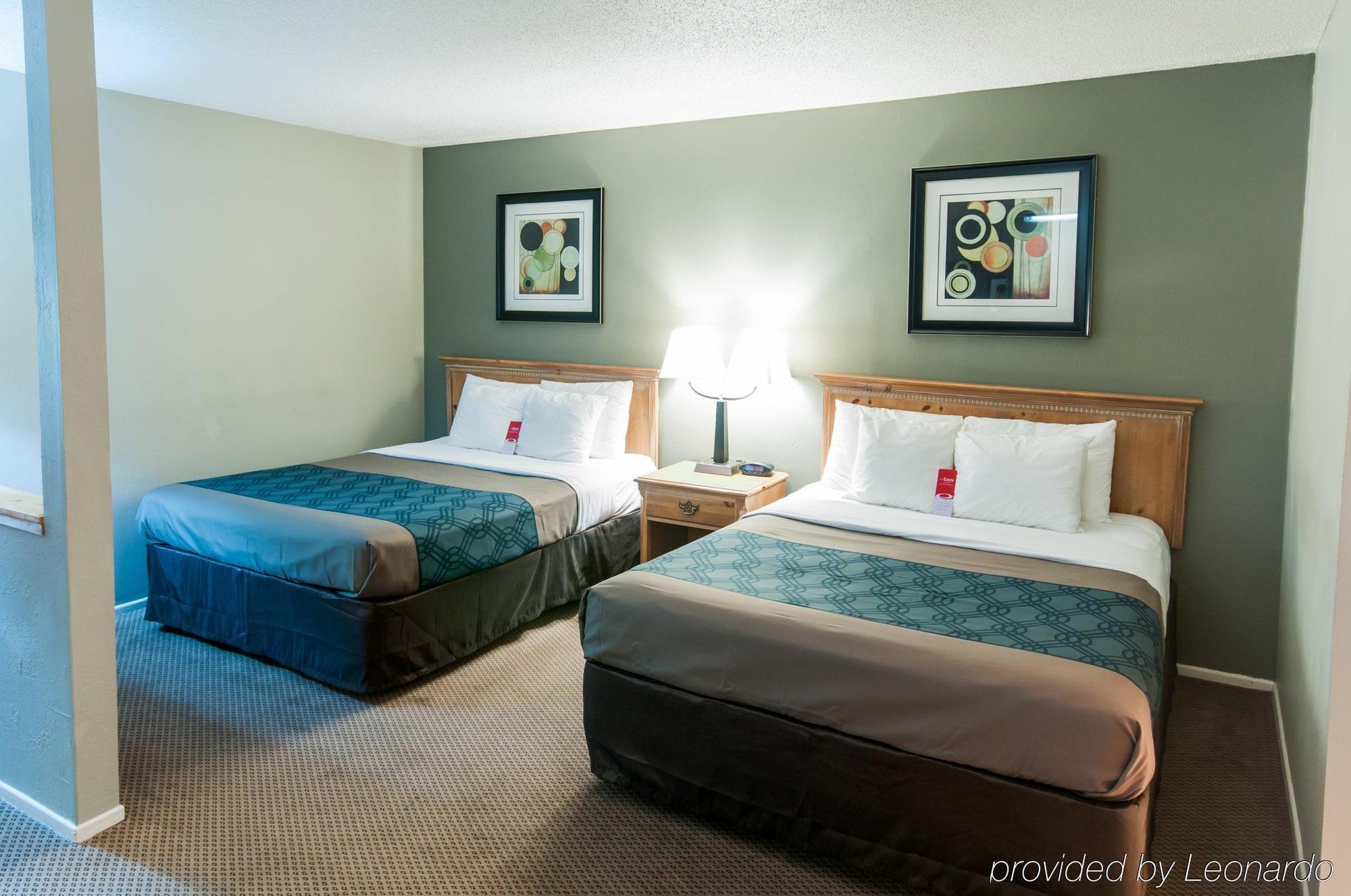 Econo Lodge Inn & Suites Уайрика Экстерьер фото